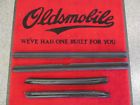 9829271-9829272-3104815-3104814 Chevrolet Chevy Impala Caprice Nos Gm Convertible Roof Rail Weatherstrip