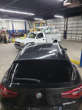 Alfa Romeo 68356967aa 18 19 20 21 22 23 24 Stelvio Bare Metal Roof Cut Only Black 408 Without Rack