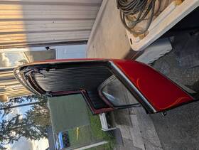 Chevrolet 3912332 Hard Top Original. 63-67 Corvette