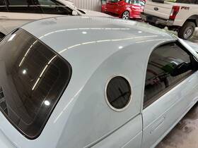 2w6z7650026aaa Ford 02-05 Thunderbird Hard Top Roof With Portholes Desert Sky Blue Paint Cz