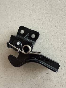 Ford M2dz-78515a56 Bronco 4dr Soft Top Rear Latch Assembly 2022 Rh