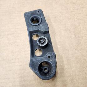 14105194 General Motors 89-96 C4 Corvette Right Front Sun Visor Mount Windshield Targa Top Mounting Rh