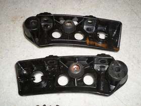 10198728 Gm 95 Corvette Pair Front Targa Top Mounts Brackets W Bolts 89 90 94 96 C4 Roof
