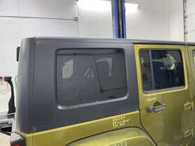 152-00142 Jeep Complete Roof Hard Top 4 Door With Panels Fits 07-08 Wrangler