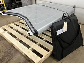 152.ch9324 Jeep 3 Piece Hard Top Roof For 2024 Wrangler