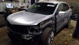 152-02286b Lincoln Local Pickup Only Roof Without Sunroof Fits 15-19 Mkc