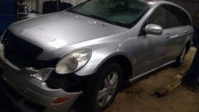 Mercedes-benz 152-50119 Local Pickup Only Roof 251 Type R350 Glass Fits 06-13 R-class 10
