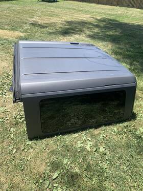 M2dz-9850196-aa Oem 2022 2-door Ford Bronco Hard Top - Factory Original Like New Complete Hardtop