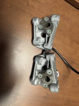 996.561.656 Porsche 996.561.656/5 996 Allen Type Hardtop Adapters 99656165/6 Tested Working