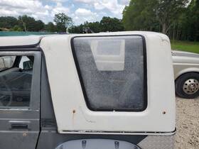 152-58514 Suzuki 1986 1987 1988 1989 Samurai Oem Complete Hard Top Needs Restore