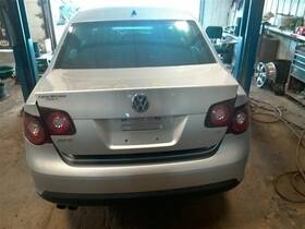152-59751a Volkswagen Local Pickup Only Roof Sedan Vin J 8th Digit Without Sunroof Fits 05-10 Jetta