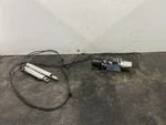 05-08 Mini Cooper Convertible Lift Cylinders And Lines. Fixed Price $300.00.