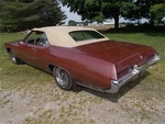 71-76 Buick Full Size Scissor Frame Top Glass Window Section Only; Black. Fixed Price $249.99.