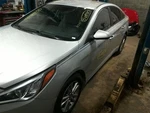 *local Pickup Only* Metal Without Sunroof Us Built Fits 15-19 Sonata. Fixed Price $476.27.
