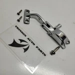 1976 Triumph Spitfire Passenger Side 1/4 Window Glass Latch Chrome Oem. Fixed Price $39.99.